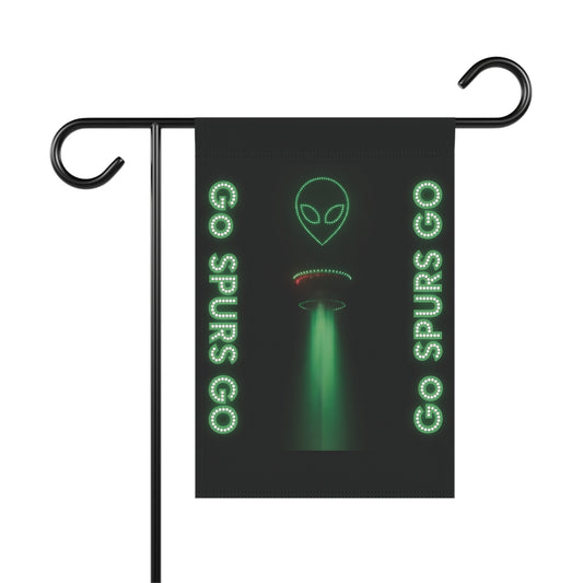 San Antonio Spurs Alien Garden Flag, Neon Green UFO Yard Flag for Basketball Fan, Wemby Gift, 12x18 Double-Sided Outdoor Banner